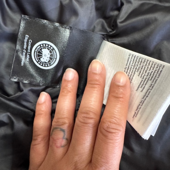 Canada Goose Rossclair Mid Length Fur Hood Parka - Picture 15 of 15